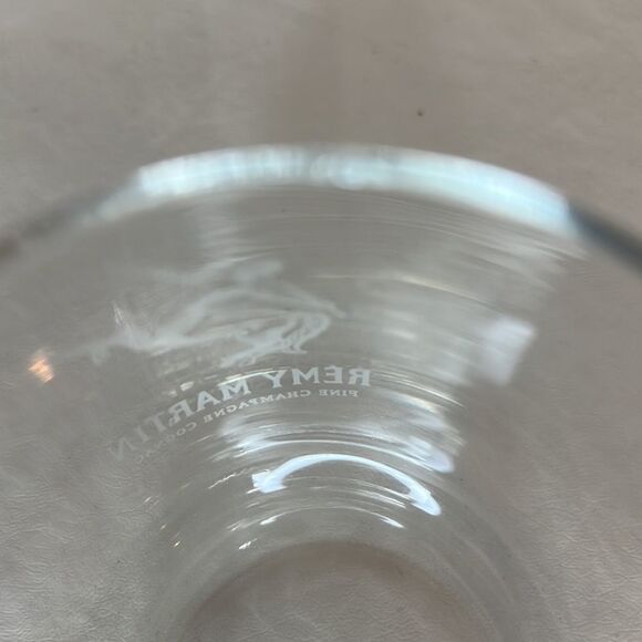Remy Martin Fine Champagne Cognac Rock Glass 12 Oz  2 3/4 In Round 3 1/2 In Tall - Picture 4 of 5